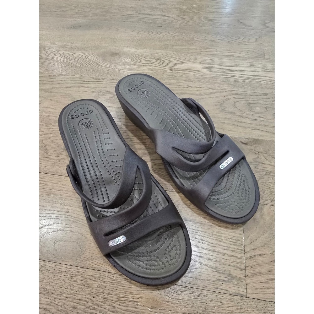 Crocs Women's Kadee II Flip Sandals Gray Wedge Comfort Size 8